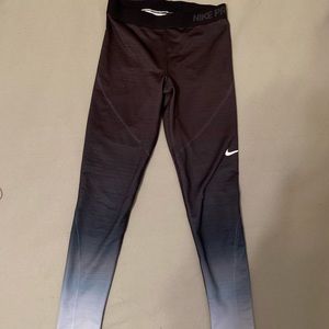 Nike pro hyper warm leggings